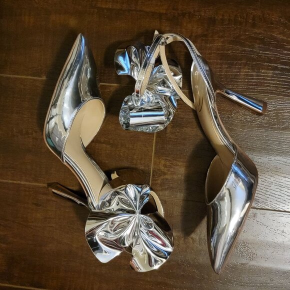 NEW Sam Edelman Halie Bow Heels Womens 7.5 Shiny Silver Chic Formal Party Classy - Picture 6 of 9